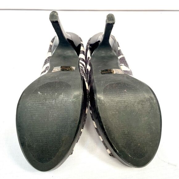 BLACK & WHITE SEQUIN ZEBRA PRINT PEEP TOE WIRH 5”BLACK LACQUER HEEL SIZE 7.5 - Picture 5 of 6